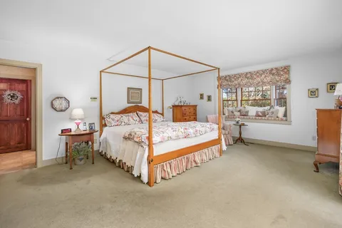 $2,950,000 | 41 Court Street, Chatham, MA 02650
