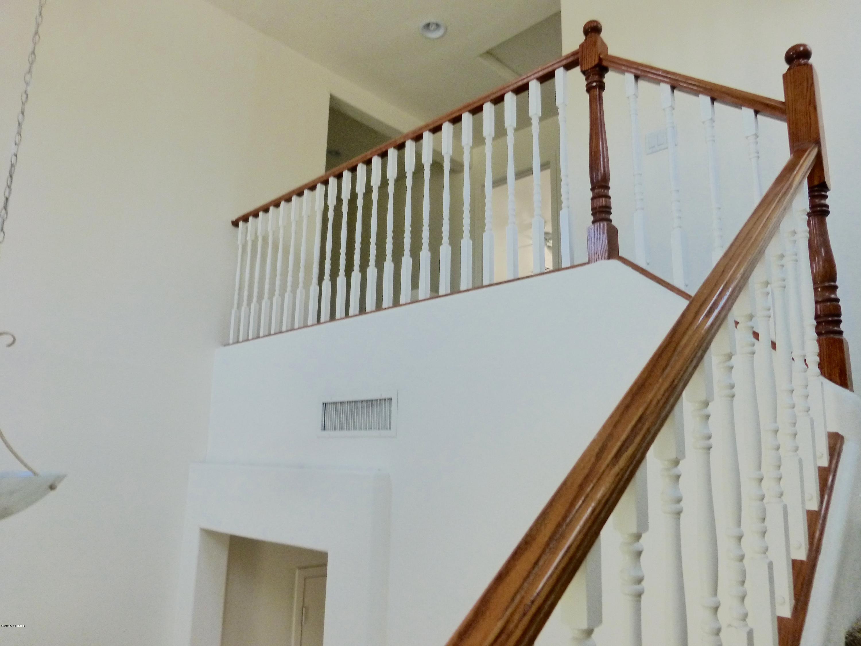 9344 West Cordes Road Tolleson, AZ 85353 - Photo 6 of 12 stair view