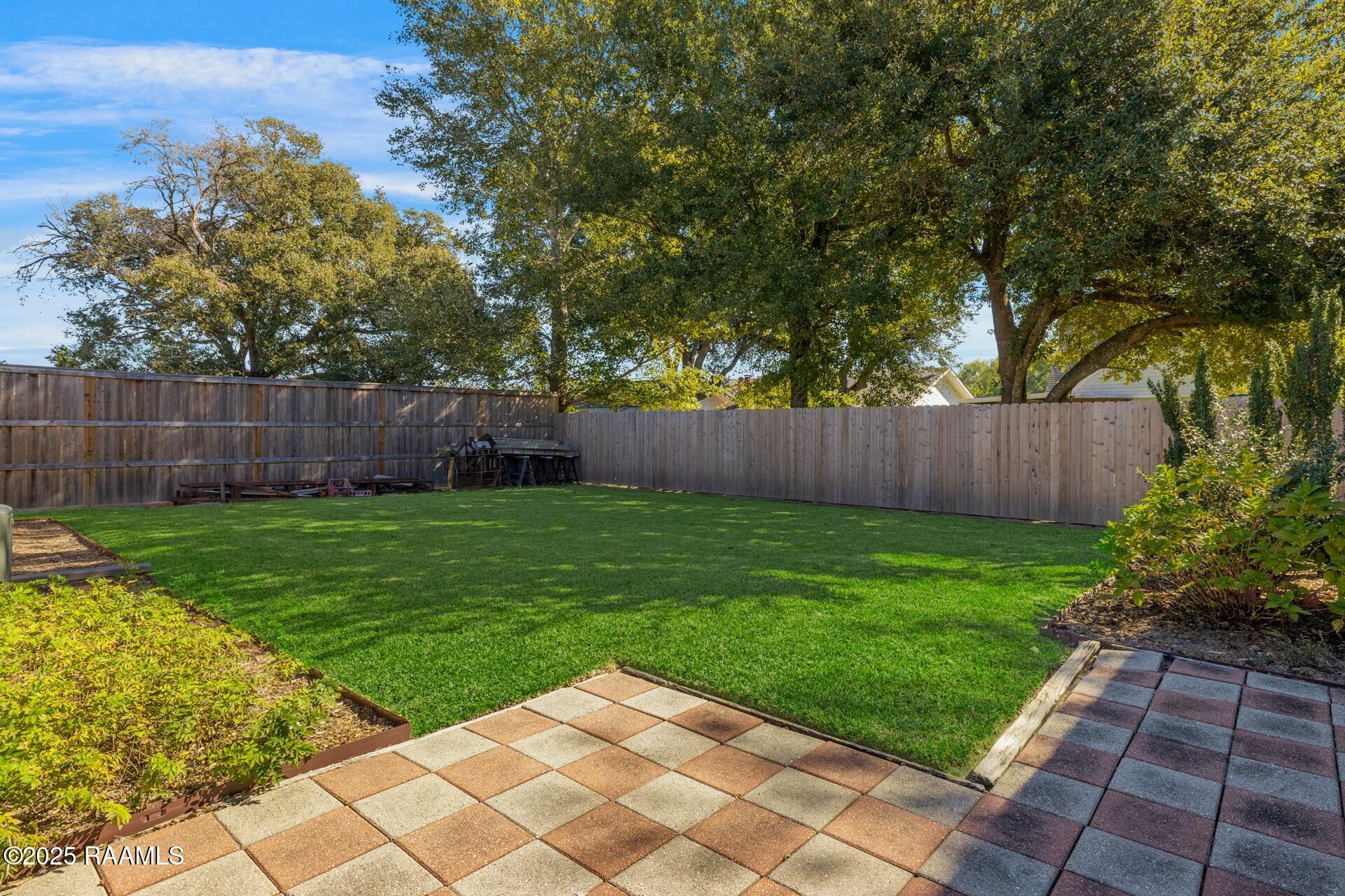 106 Parsonage Lane Lafayette, LA 70503 - Photo 27 of 31 106 Parsonage Ln-27