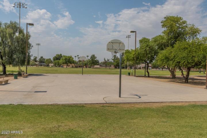 5216 East Monte Cristo Avenue Scottsdale, AZ 85254 - Photo 44 of 65 park 2