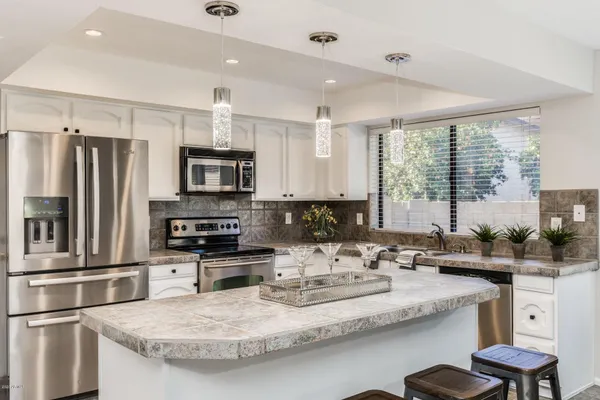 $12,000 | 5216 East Monte Cristo Avenue, Scottsdale, AZ 85254