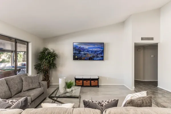 $12,000 | 5216 East Monte Cristo Avenue, Scottsdale, AZ 85254