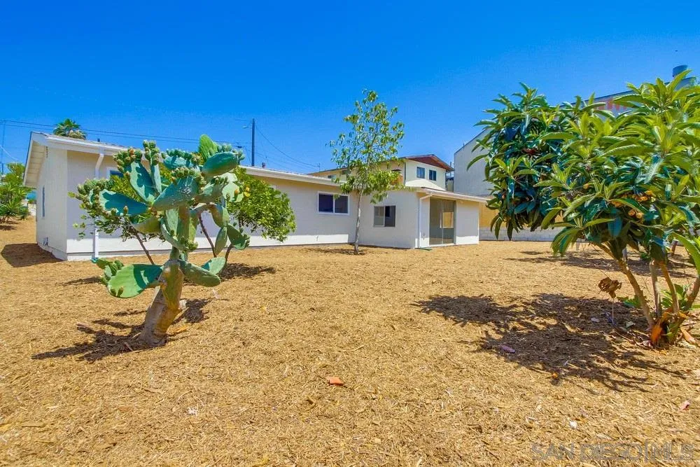 620 Concepcion Avenue Spring Valley, CA 91977 - Photo 20 of 25 Gallery Image 20