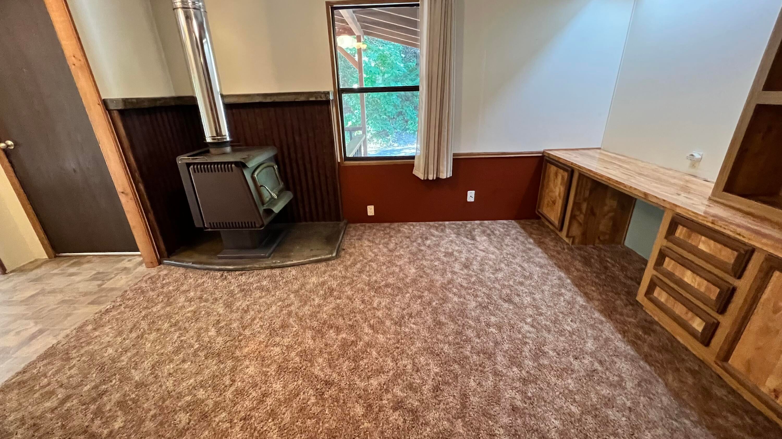 321 Taylor Road Trail, OR 97541 - Photo 17 of 56 Woodstove