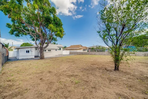 $995,000 | 130 Kuhuoi Street, Kahului, HI 96732