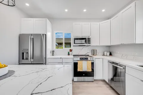 $995,000 | 130 Kuhuoi Street, Kahului, HI 96732