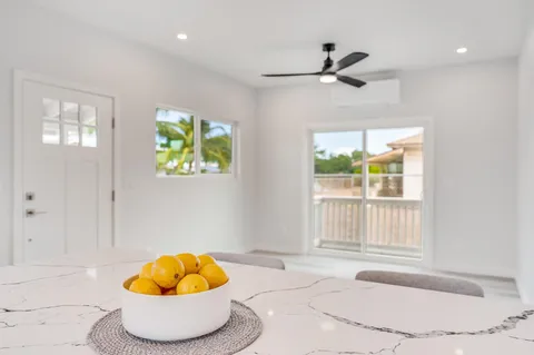 $995,000 | 130 Kuhuoi Street, Kahului, HI 96732