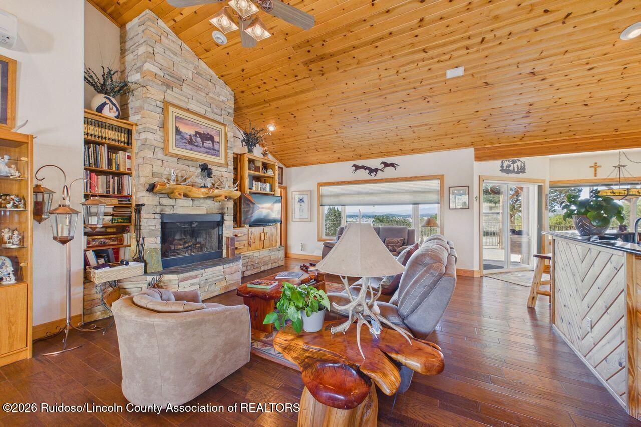 185 Fort Lone Tree Road Capitan, NM 88316 - Photo 18 of 57 Gallery Image 18