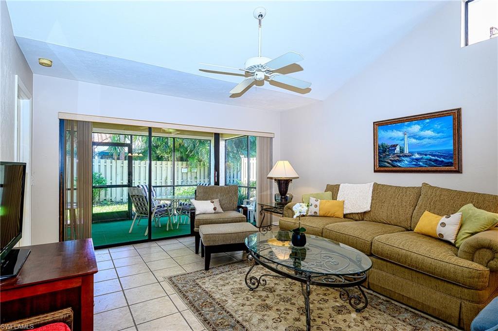 855 Reef Point Circle Naples, FL 34108 - Photo 7 of 39