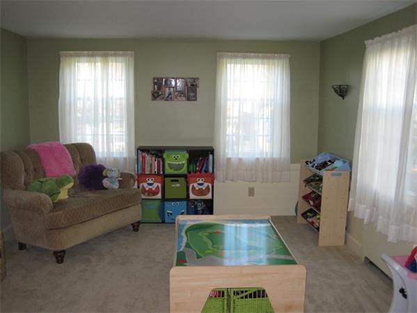 10 Delwood Road Chelmsford, MA 01824 - Photo 5 of 30 Gallery Image 5