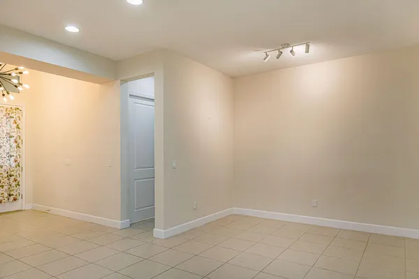 $3,100 | 15323 Goldfinch Circle, Westlake, FL 33470