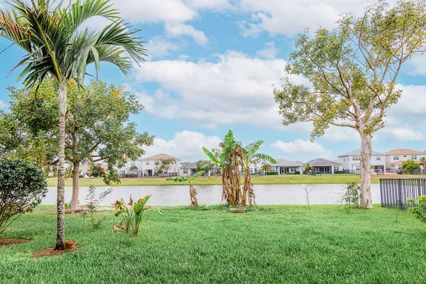 $3,100 | 15323 Goldfinch Circle, Westlake, FL 33470