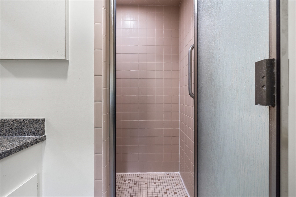 9 Tophet Road Lynnfield, MA 01940 - Photo 28 of 41