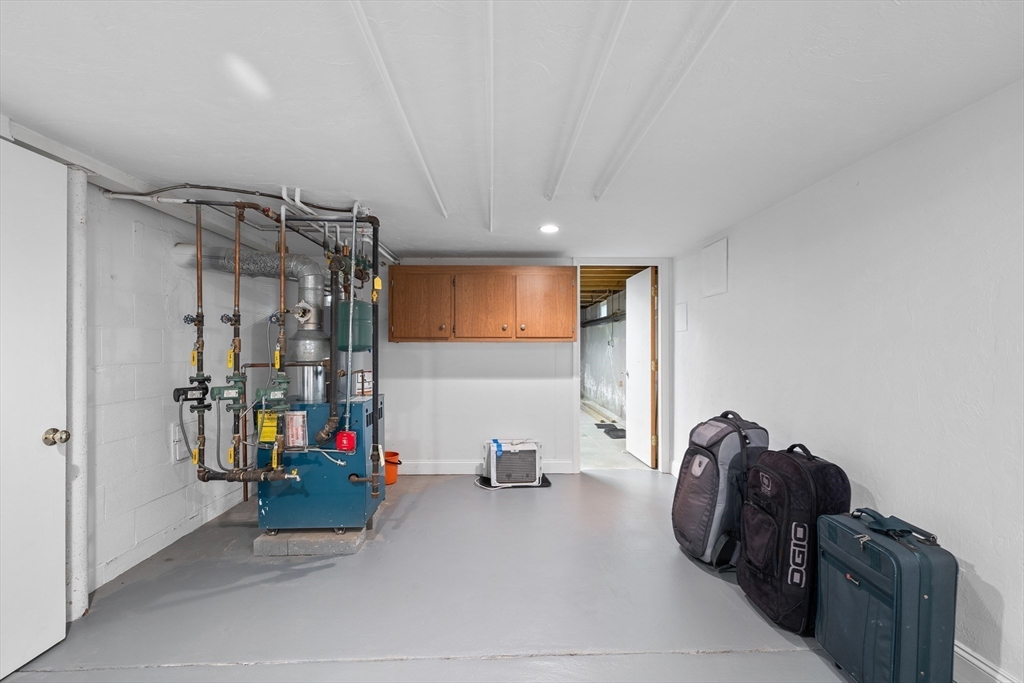 9 Tophet Road Lynnfield, MA 01940 - Photo 34 of 41