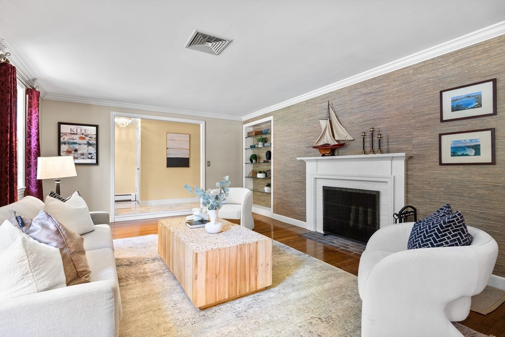 9 Tophet Road Lynnfield, MA 01940 - Photo 6 of 41