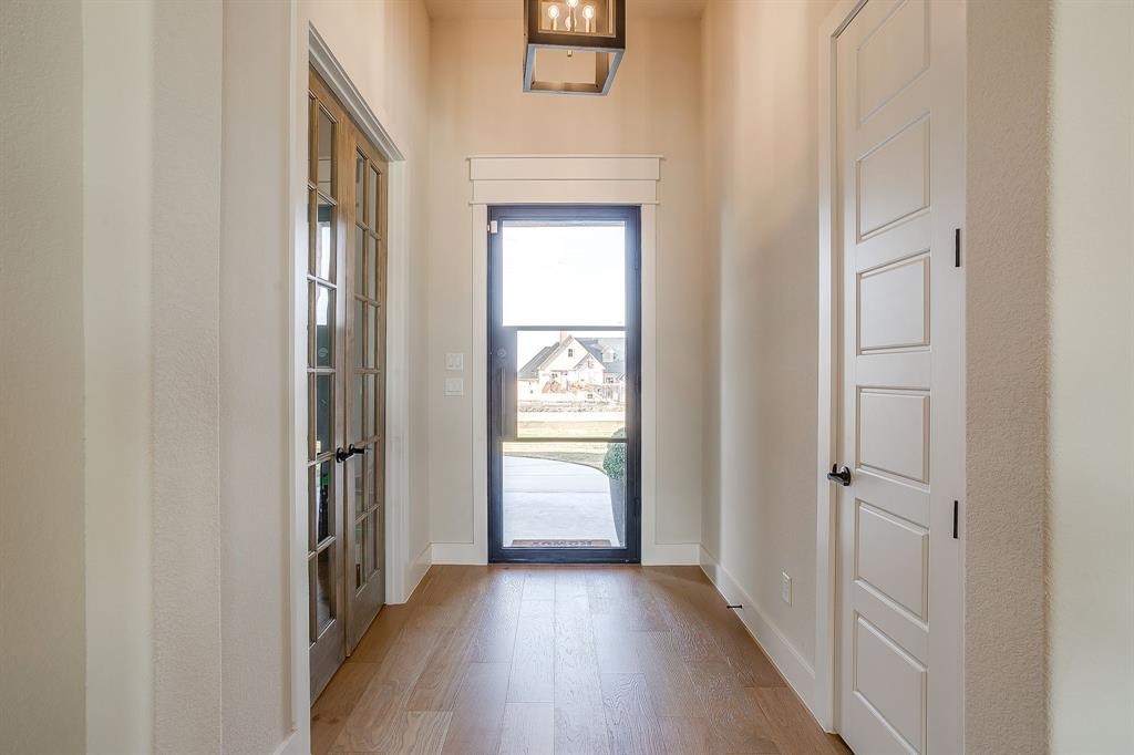 408 Mah Cheta Aledo, TX 76008 - Photo 4 of 33