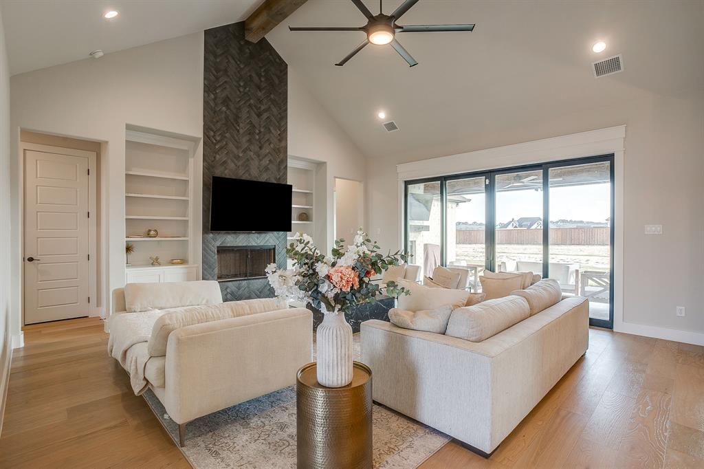 408 Mah Cheta Aledo, TX 76008 - Photo 6 of 33