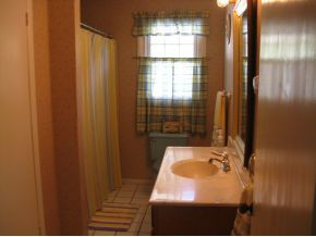 2240 Denton Valley Road Bristol, TN 37620 - Photo 5 of 7 Photo 5