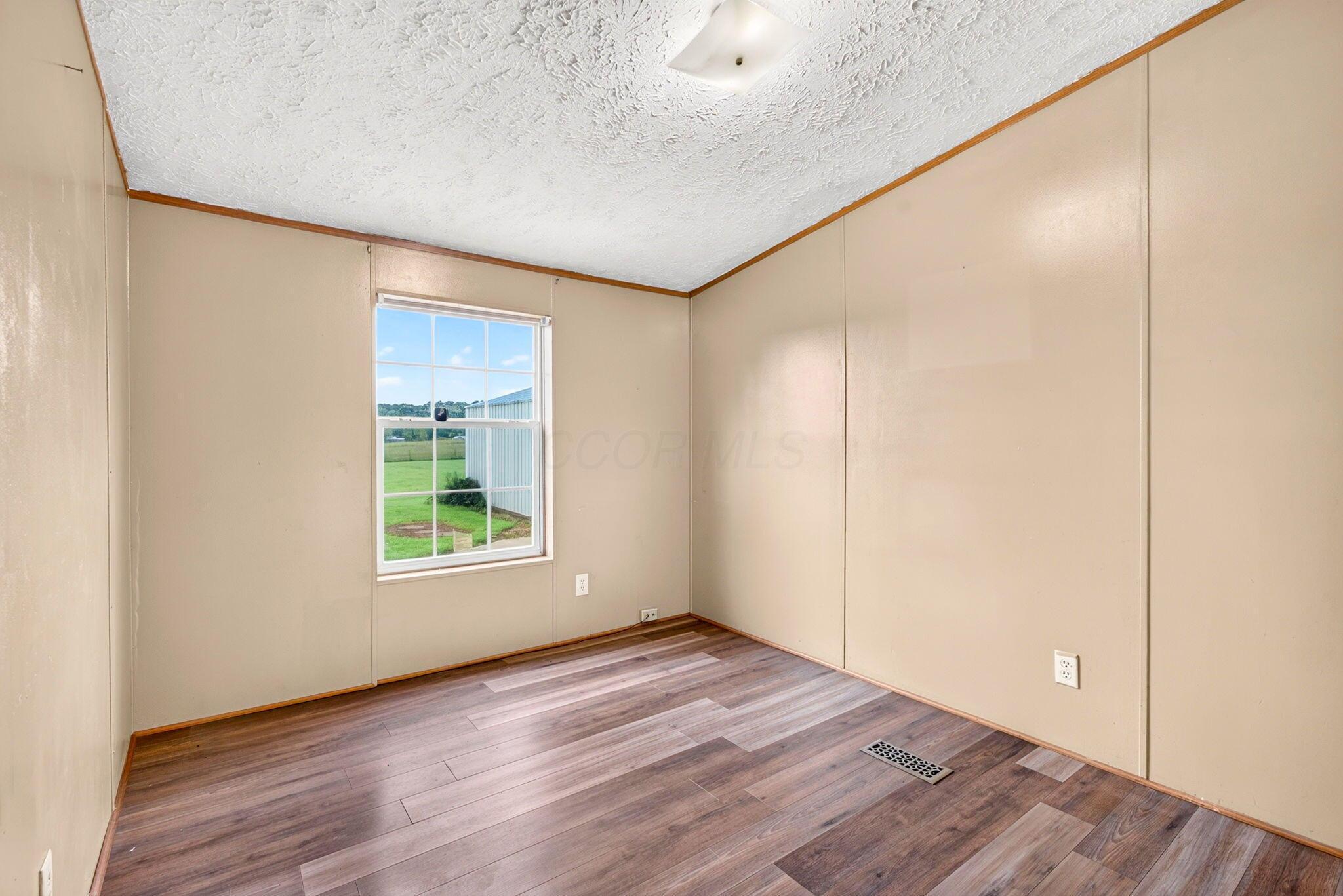 462 Rinehart Road Chillicothe, OH 45601 - Photo 18 of 59 462 Rinehart Rd 21