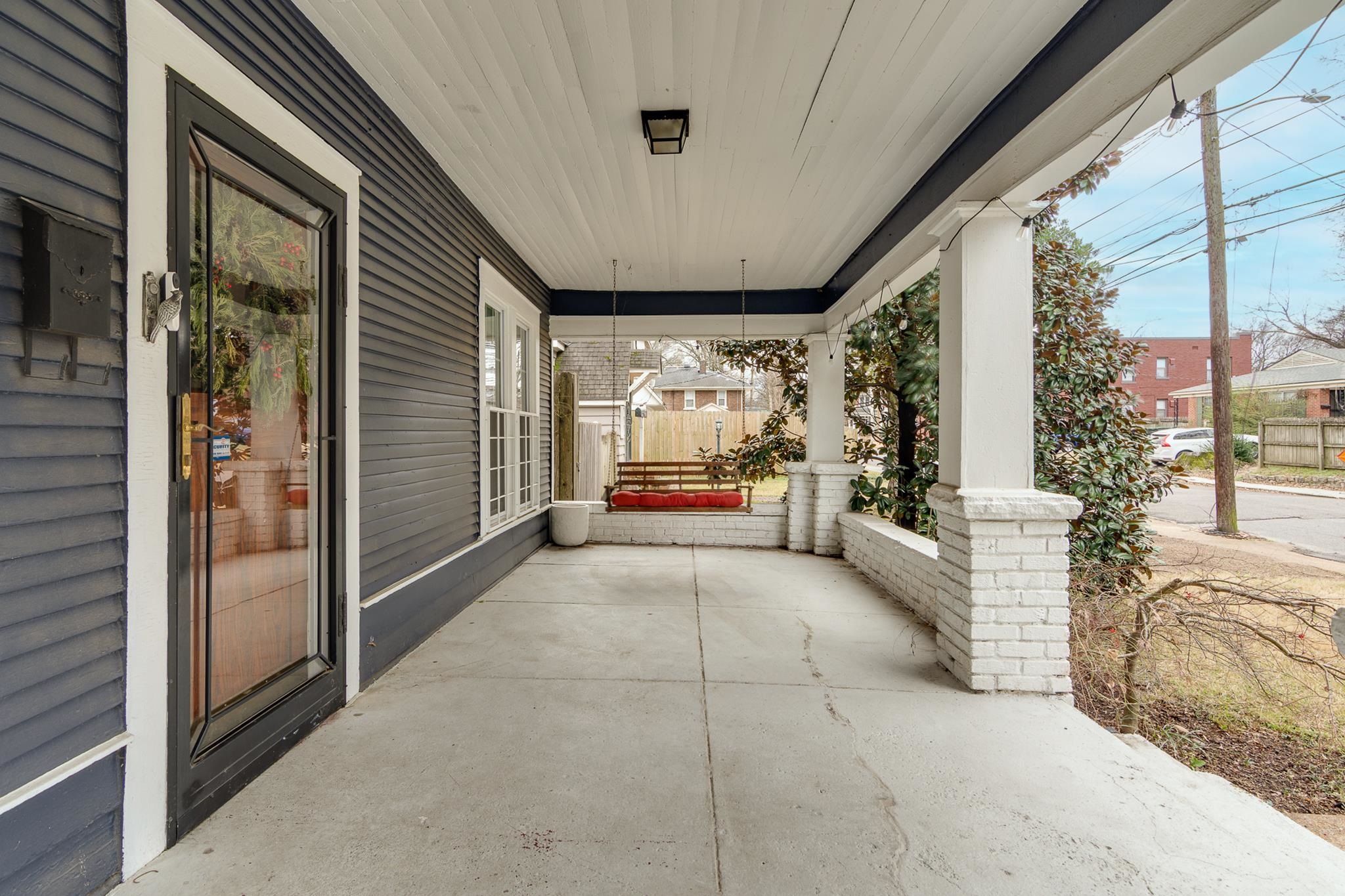 586 South Rembert Street Memphis, TN 38104 - Photo 3 of 24 Gallery Image 3