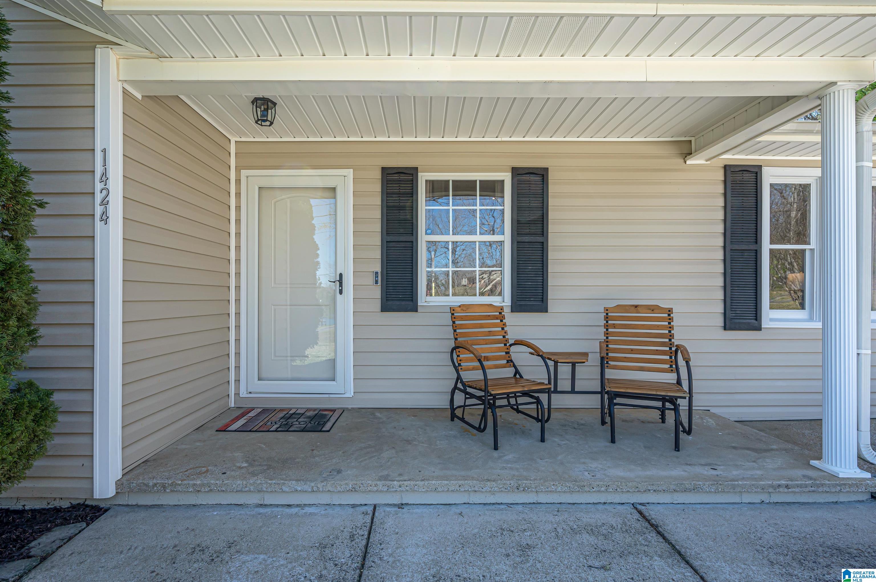 1424 Annie Lee Road Trussville, AL 35173 - Photo 3 of 42