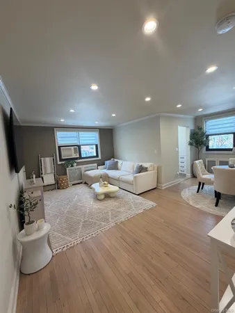 $310,000 | 17-76 166th Street, Unit 4170 | Clearview