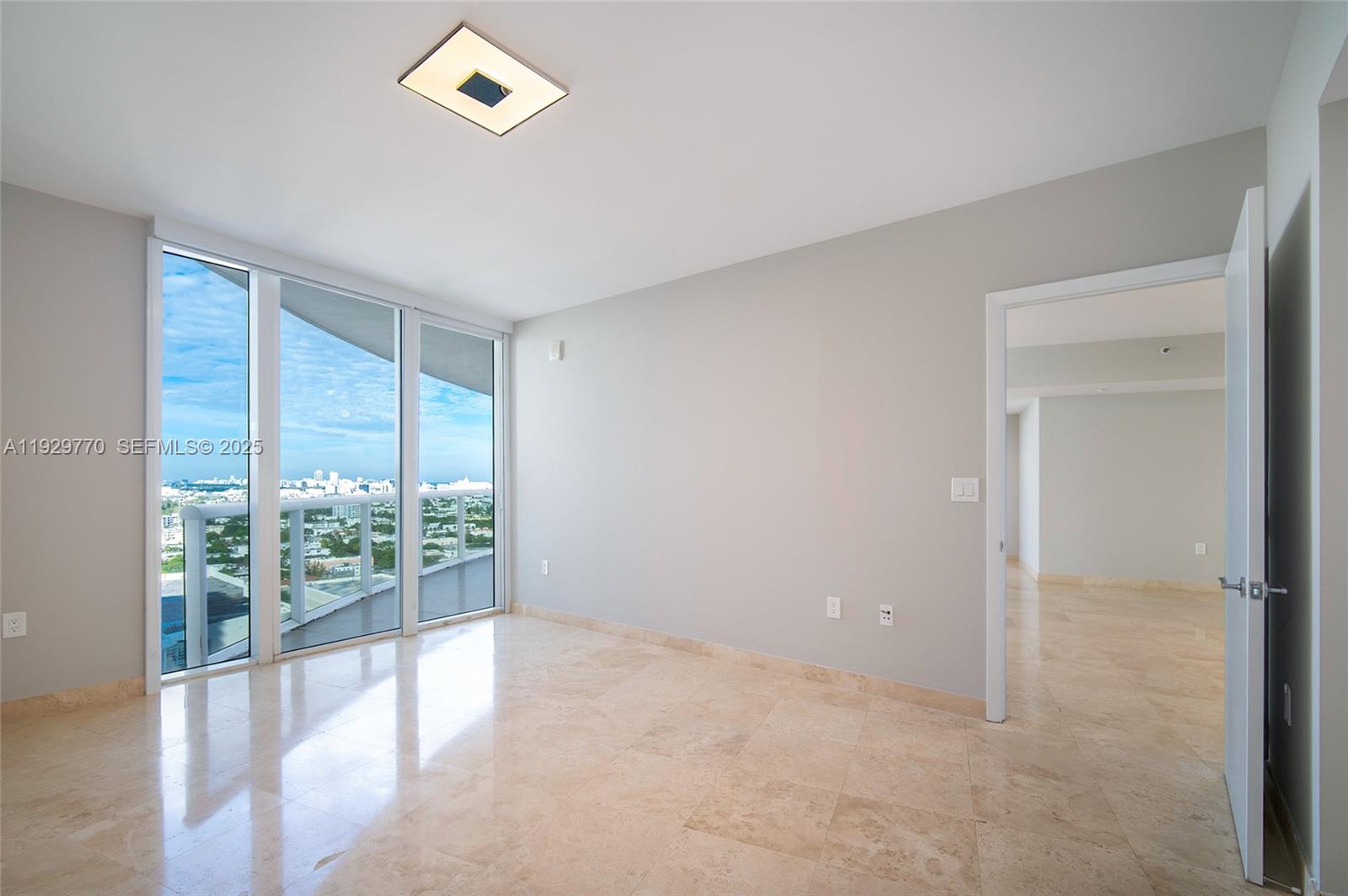 400 Alton Road, Unit 2309 Miami Beach, FL 33139 - Photo 19 of 27