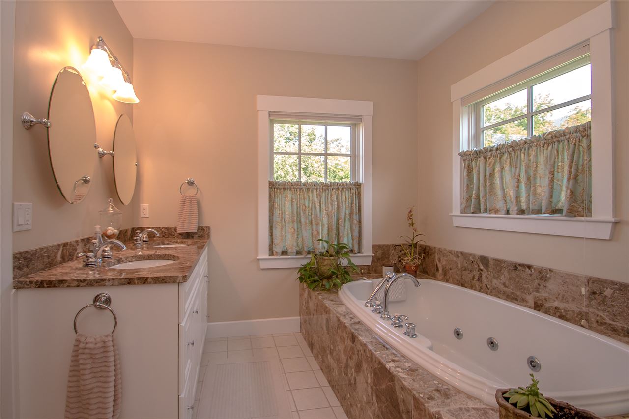 93 Hiller Road Jackson, NH 03846 - Photo 23 of 40