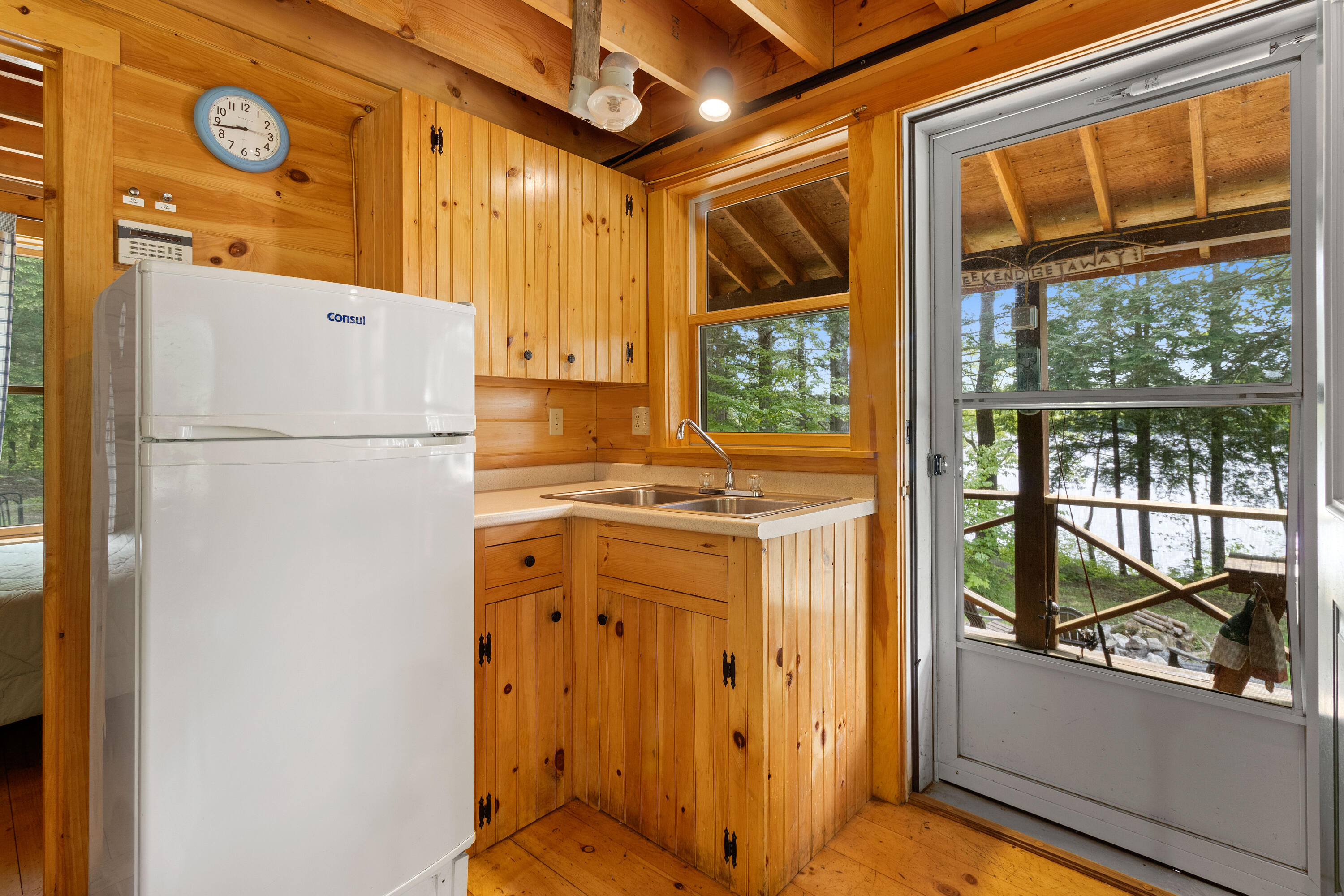 660 Sprague Road Waldoboro, ME 04572 - Photo 17 of 91 IMG_0944