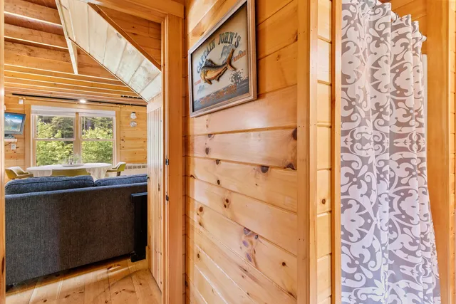 $1,500,000 | 660 Sprague Road, Waldoboro, ME 04572