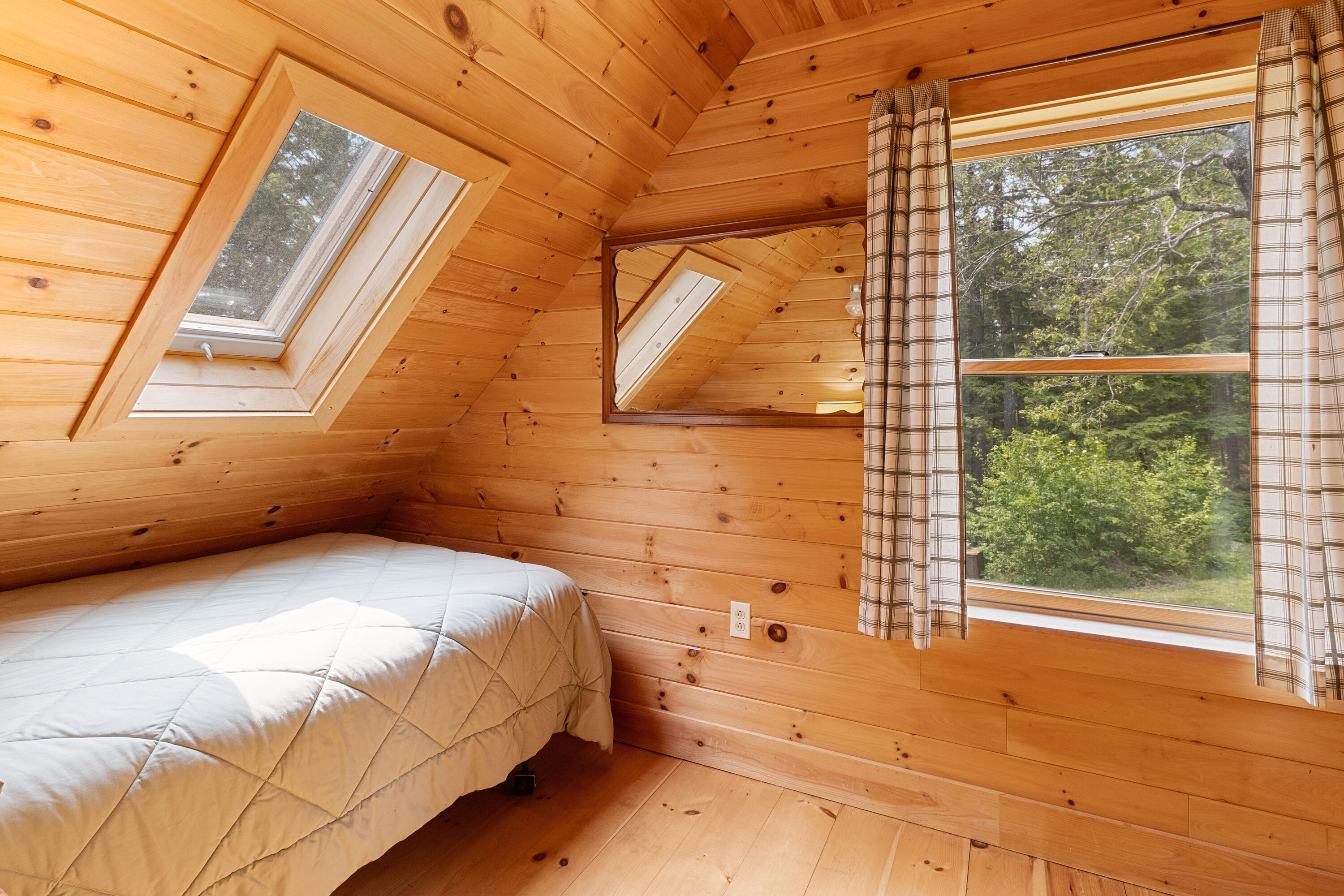 660 Sprague Road Waldoboro, ME 04572 - Photo 37 of 91 IMG_1031-2