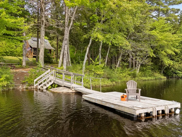 $1,500,000 | 660 Sprague Road, Waldoboro, ME 04572