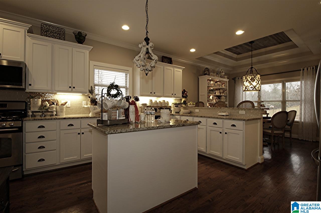 149 Crest Drive Sterrett, AL 35147 - Photo 4 of 31