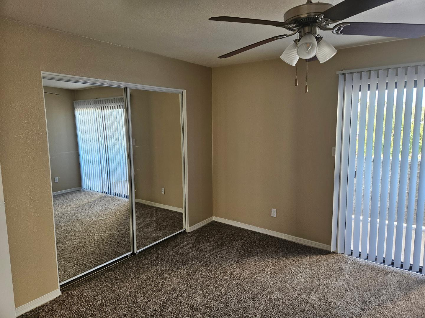 885 North Granite Reef Road, Unit 100A Scottsdale, AZ 85257 - Photo 21 of 31 Photo #23
