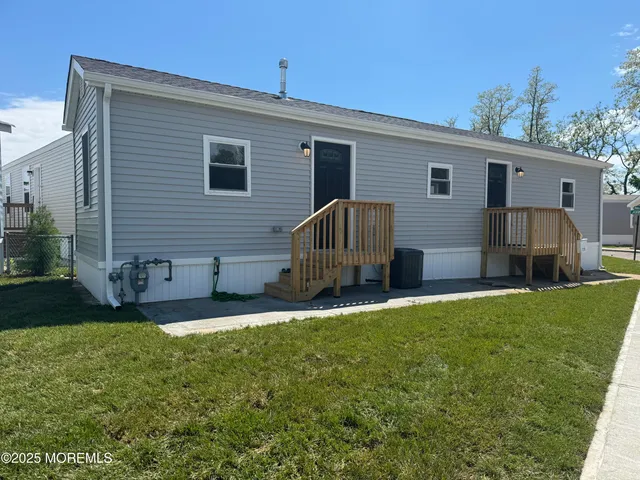 $95,000 | 17 Avenue D, Keansburg, NJ 07734