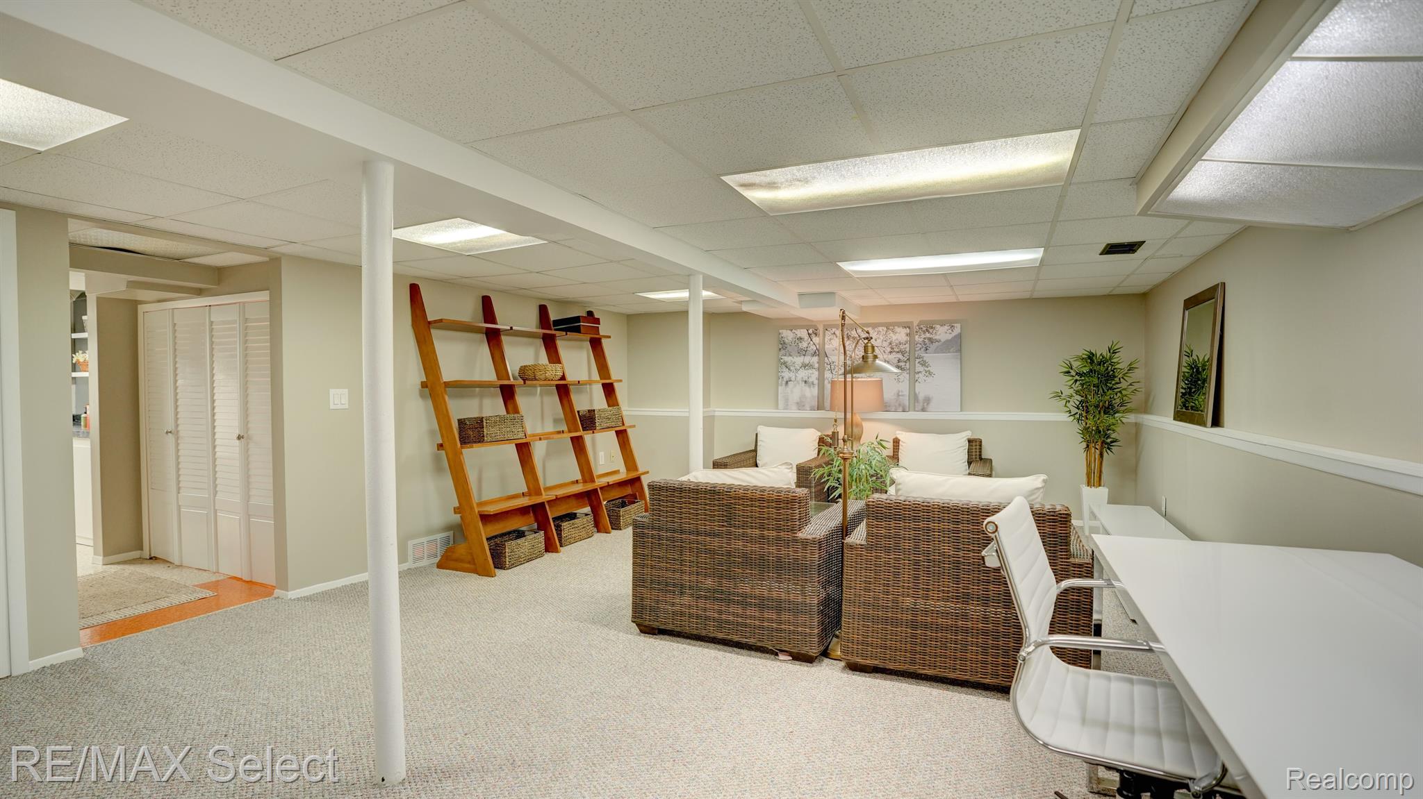 60 Stratford Lane Rochester, MI 48309 - Photo 26 of 47 Gallery Image 26