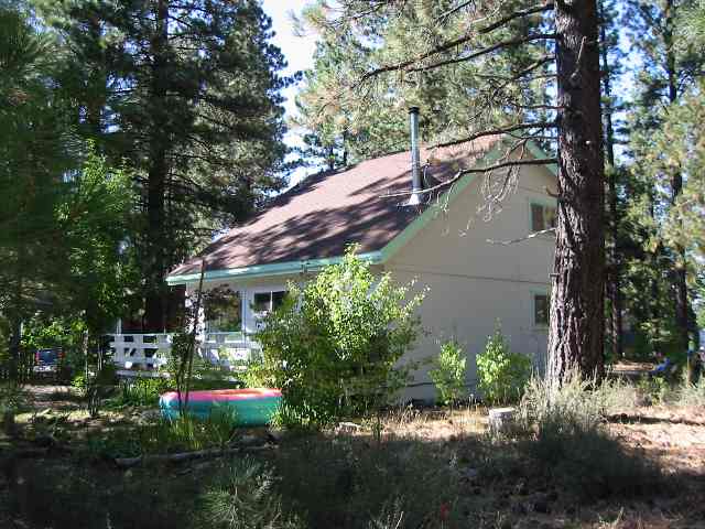 10334 Red Fir Road Truckee, CA 96161 - Photo 2 of 9 Gallery Image 2