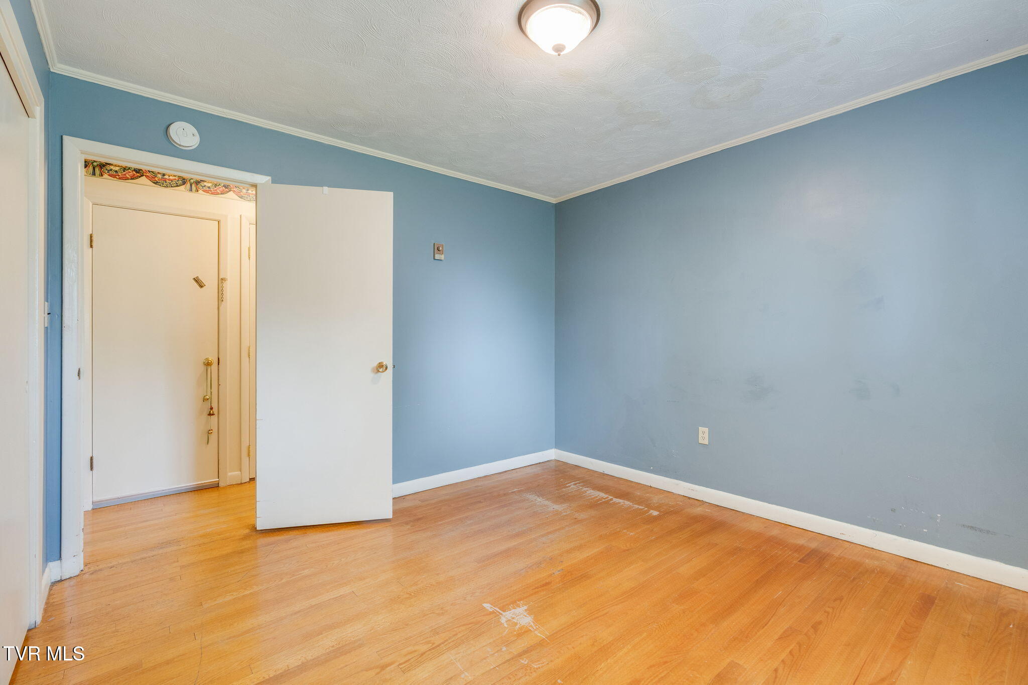 619 East Barton Ridge Road Greeneville, TN 37745 - Photo 15 of 40 014