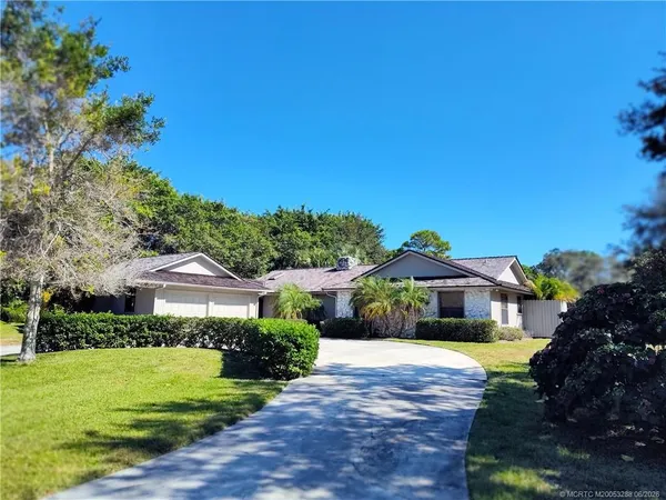 $4,000 | 760 North E Stokes Terrace, Jensen Beach, FL 34957
