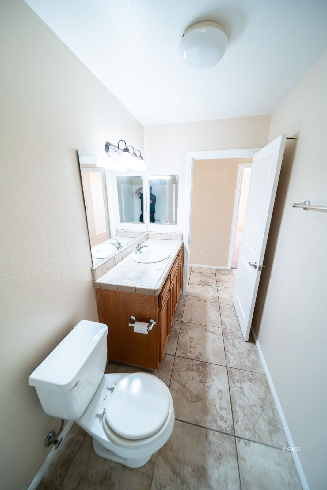 906 West Hughes Avenue Ridgecrest, CA 93555 - Photo 19 of 37 Gallery Image 19
