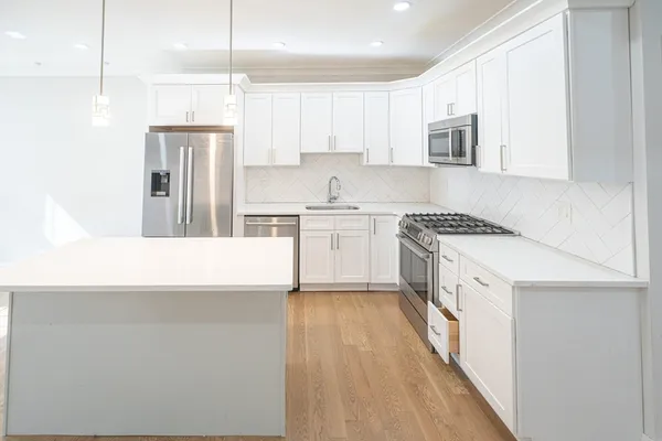 $4,500 | 41 Fairbanks Street, Unit 1, Boston, MA 02135