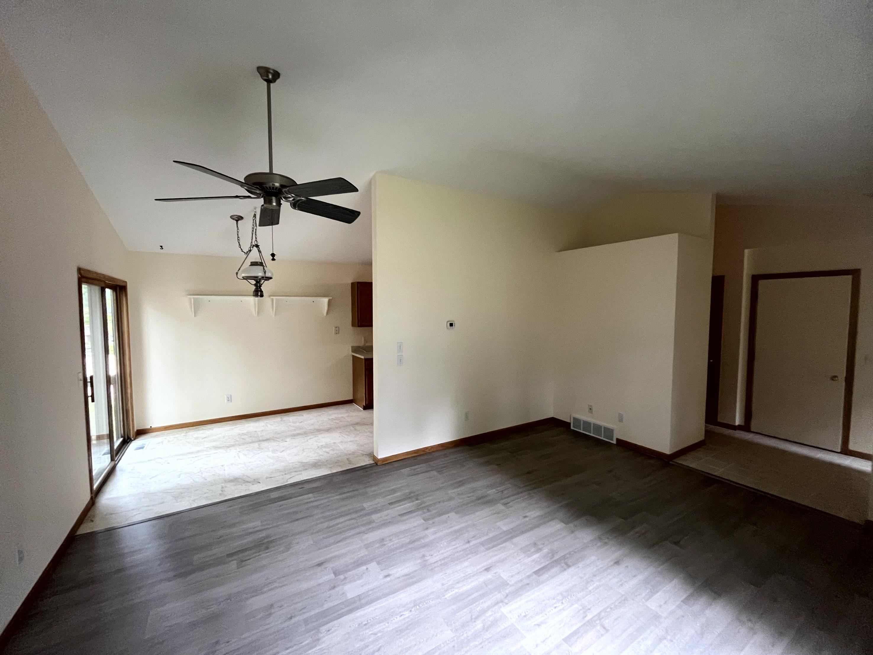 3439 Holiday Road Traverse City, MI 49686 - Photo 4 of 27 Gallery Image 4
