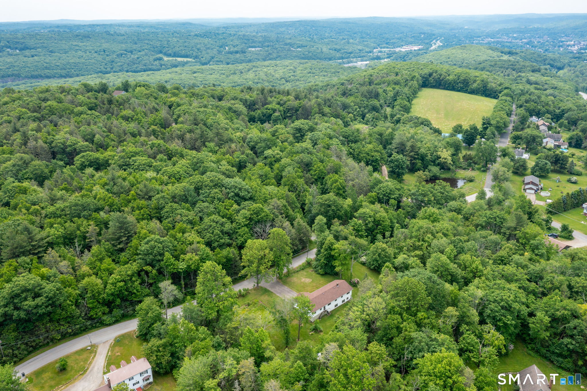 791 Guerdat Road Torrington, CT 06790 - Photo 4 of 40