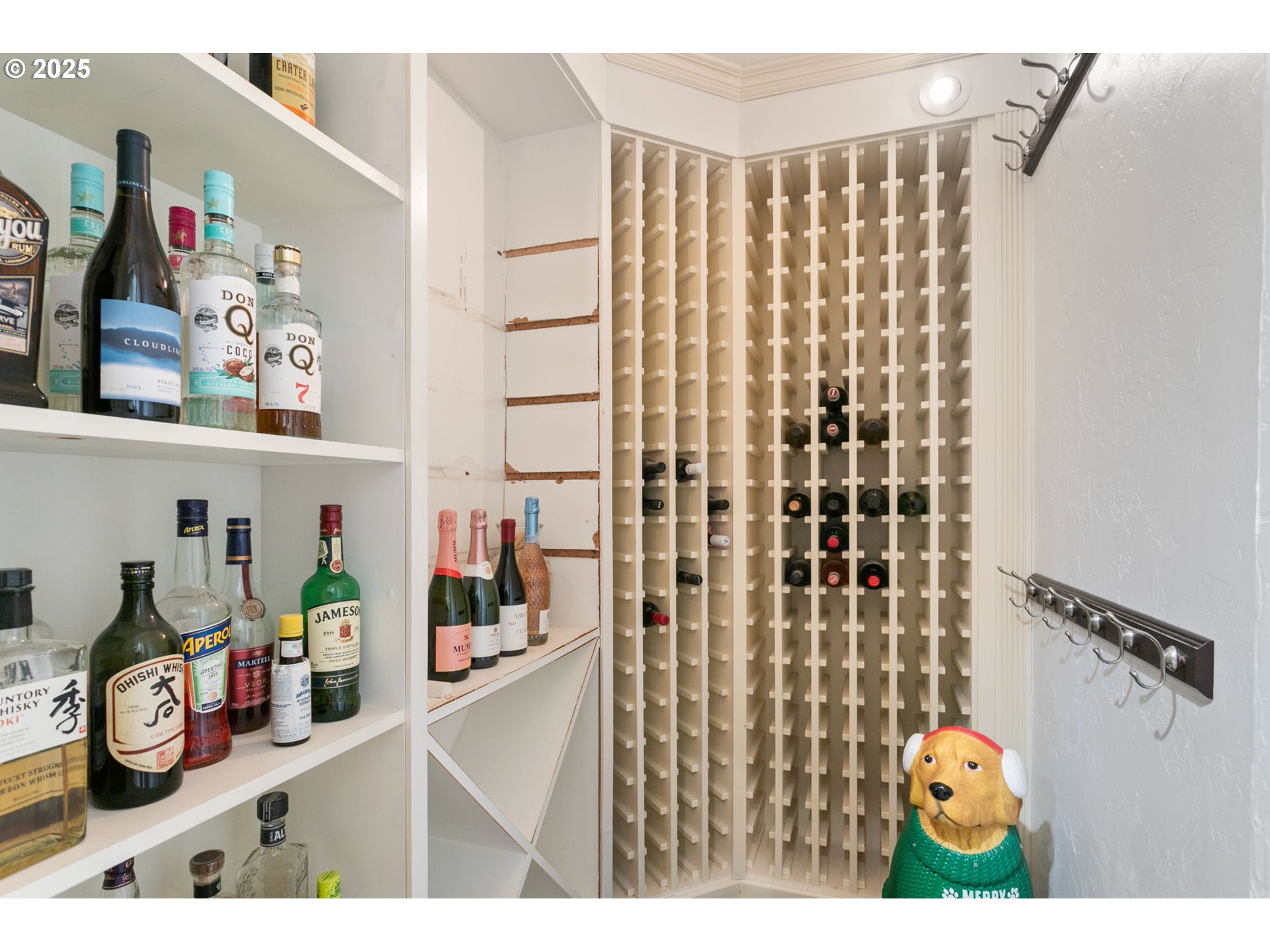 10458 Northwest 2nd Street Portland, OR 97231 - Photo 19 of 48