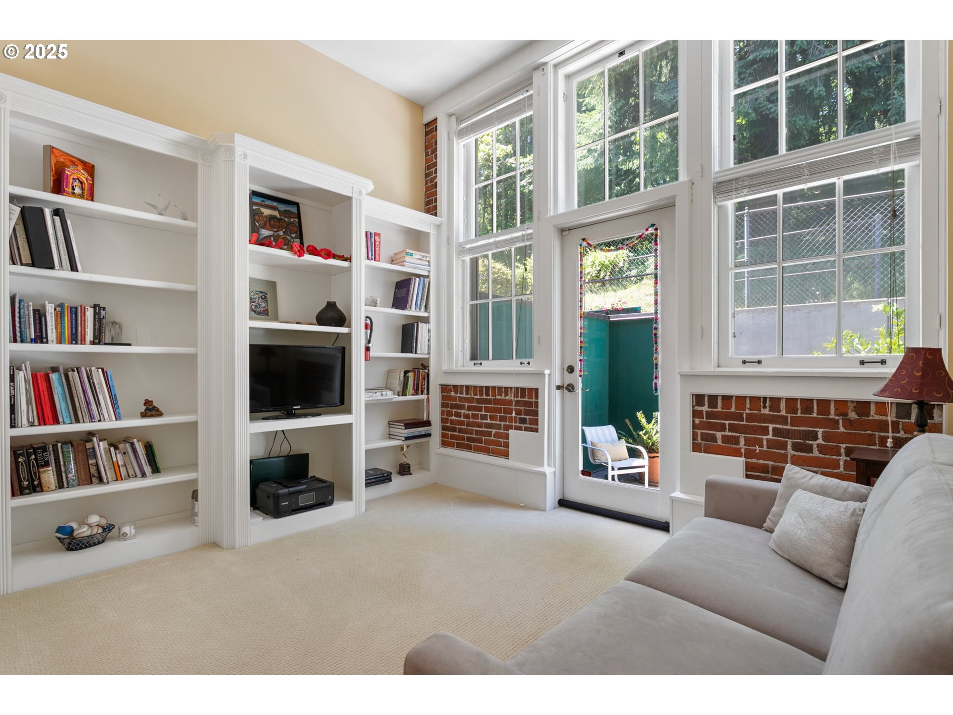 10458 Northwest 2nd Street Portland, OR 97231 - Photo 30 of 48