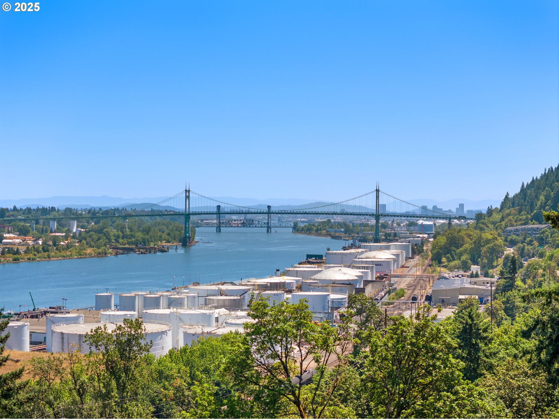 10458 Northwest 2nd Street Portland, OR 97231 - Photo 41 of 48