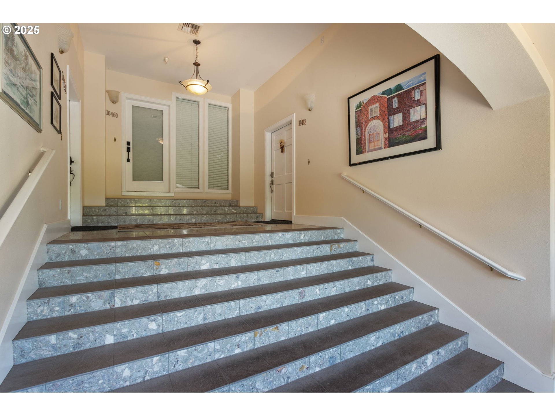 10458 Northwest 2nd Street Portland, OR 97231 - Photo 6 of 48