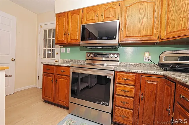 $244,900 | 306 Wheeler Drive, Scott City, MO 63780