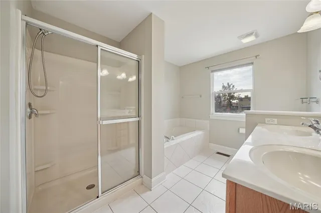 $275,000 | 5360 Delmar Boulevard, St. Louis, MO 63112