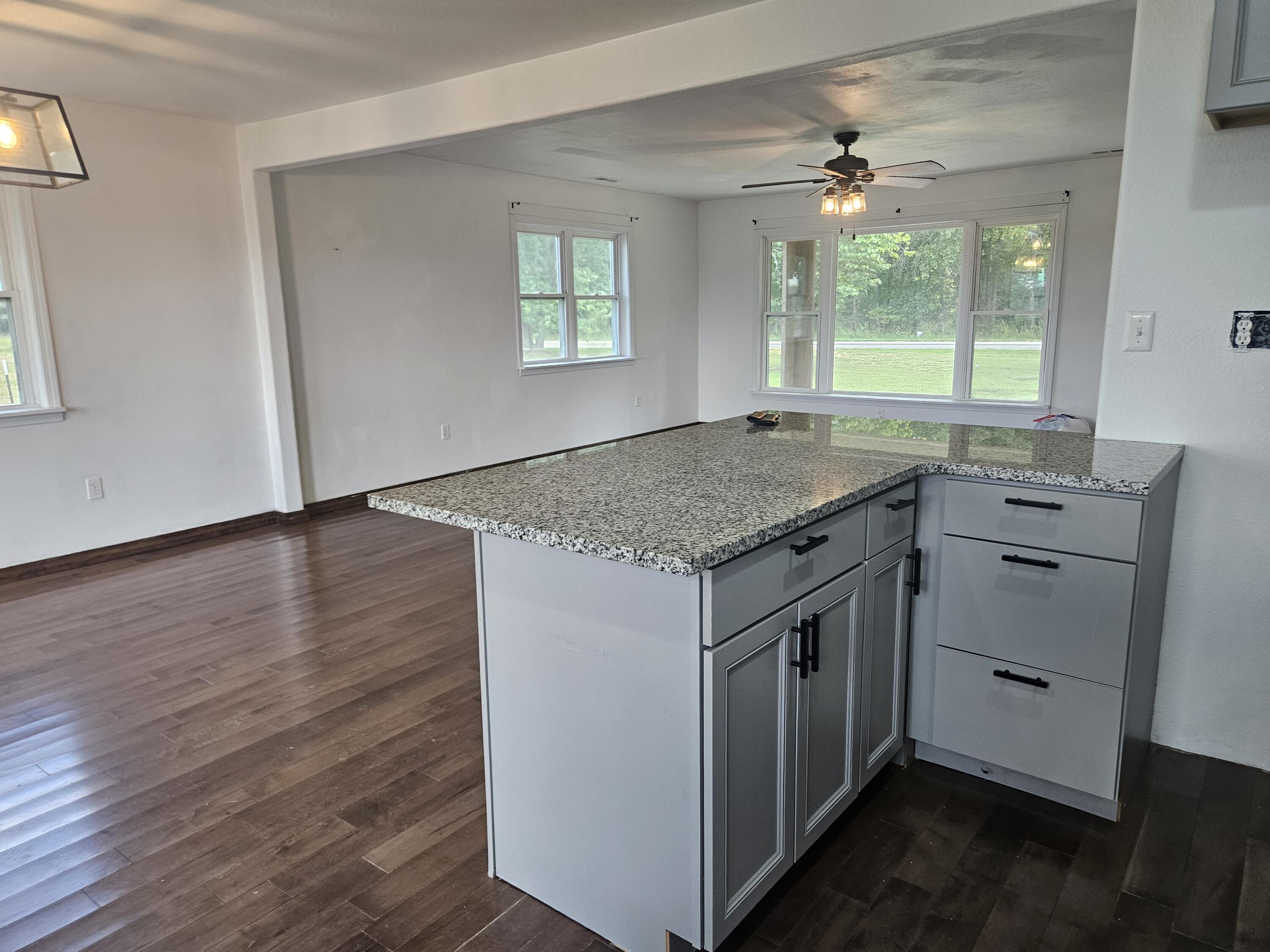 6305 State Rte T Birch Tree, MO 65438 - Photo 11 of 38 20260901_124907